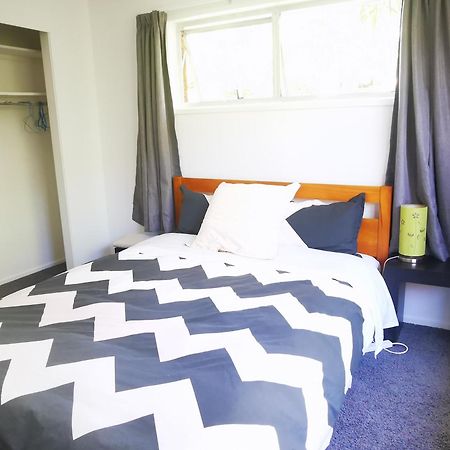Sunshine Hillcrest Home Auckland Bagian luar foto