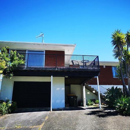Sunshine Hillcrest Home Auckland Bagian luar foto