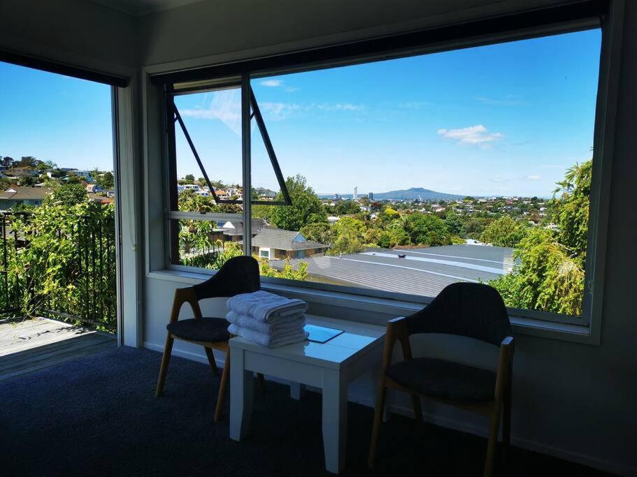Sunshine Hillcrest Home Auckland Bagian luar foto